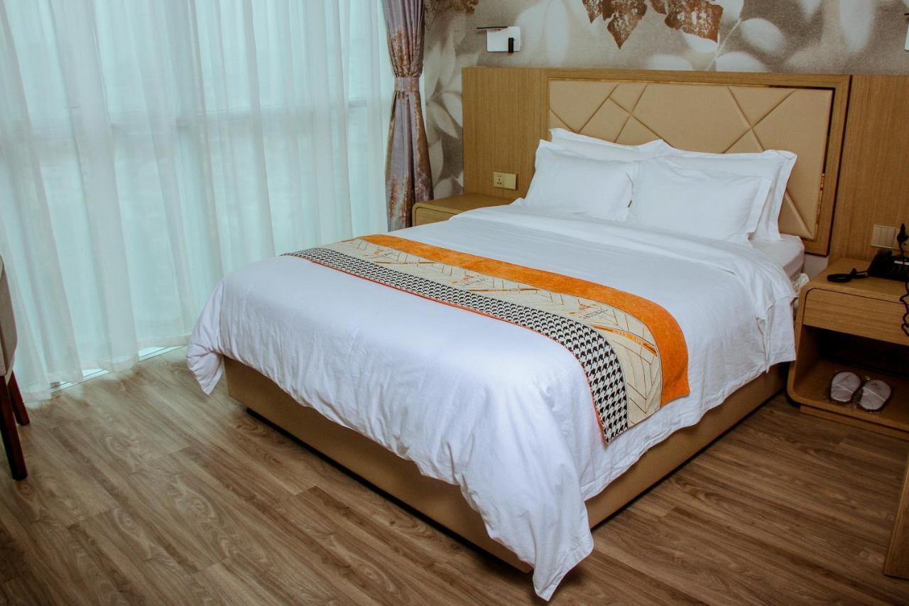 Gold Source Hotel Lima Ngoại thất bức ảnh